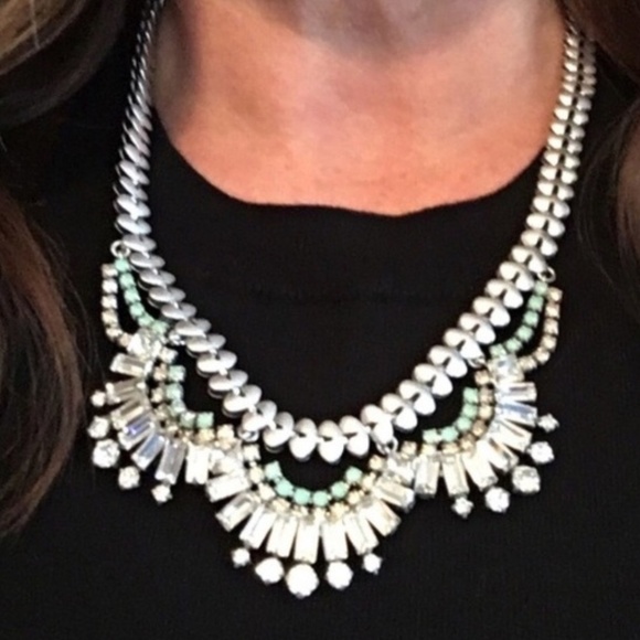 Stella & Dot | Vintage Belle Crystal + Silver Jeweled Necklace - Picture 7 of 9